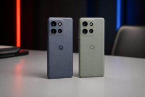 découvrez notre comparaison détaillée des smartphones motorola, où l'autonomie fait toute la différence malgré des designs presque identiques. quel modèle sort vainqueur de ce duel à pile ou face ? nos tests vous le révèlent.