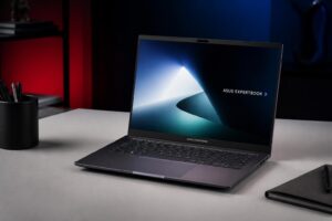découvrez le test complet de l'asus expertbook ultra (b9406caa), un pc portable alliant élégance, performance et accessibilité, idéal pour les dirigeants exigeants.