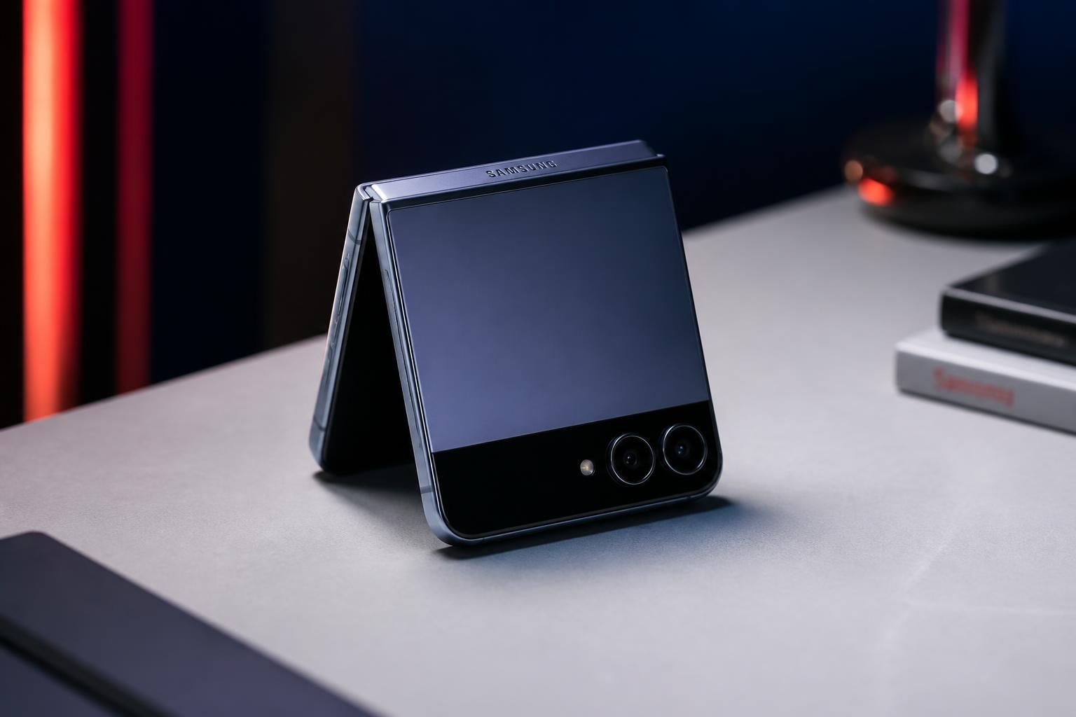 Découvrez le Galaxy Z Flip 8 : l’alliance parfaite du design pliable et de la performance