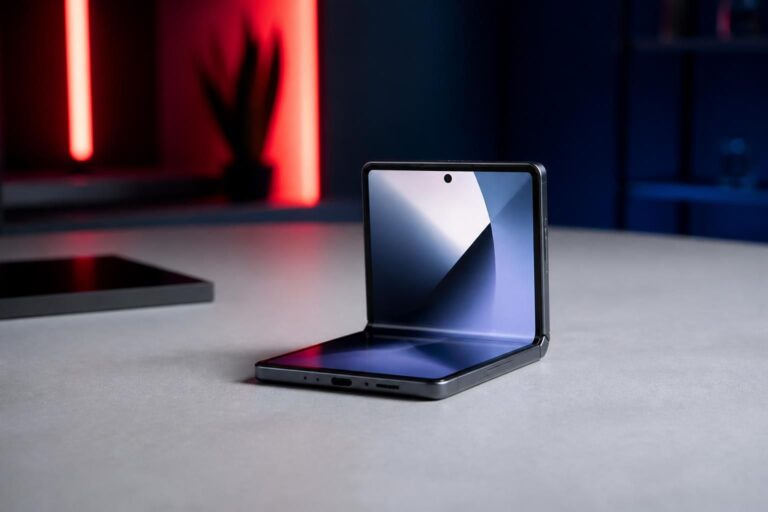 découvrez les dernières fuites sur le galaxy z fold 8, la nouvelle génération de smartphones pliables samsung, alliant innovation et design captivant pour une expérience utilisateur unique.