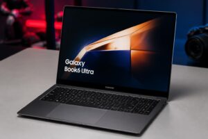 découvrez notre analyse approfondie du samsung galaxy book6 ultra, le pc portable le plus audacieux de la marque, alliant performance, design et innovation pour une expérience utilisateur exceptionnelle.